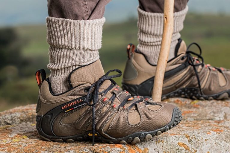 The Best Hiking Boots for Plantar Fasciitis In 2024 Retortnow