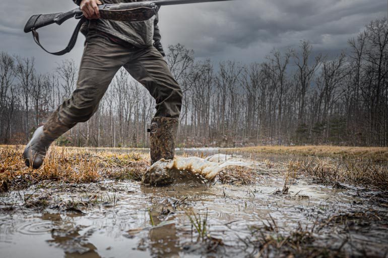 Why use rubber boots in hunting
