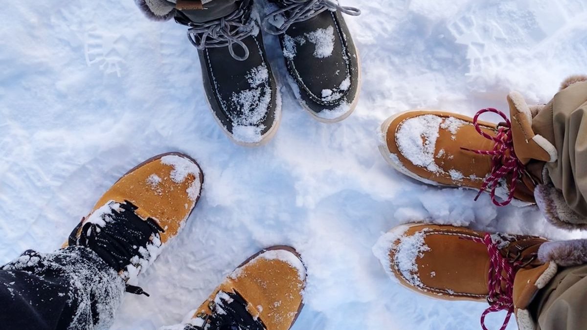 Wearing the Right Shoes Is Essential for snow-hunting